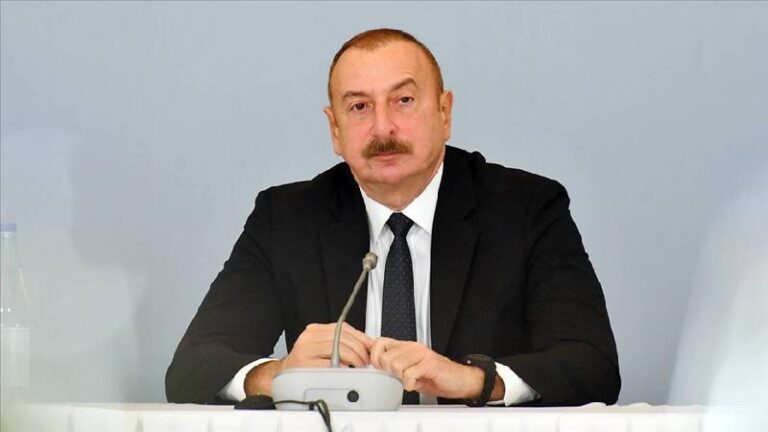 azerbaycan-cumhurbaskani-aliyev-ukraynaya-insani-yardimlarimiz-devam-edecek-uZzW5kUK.jpg