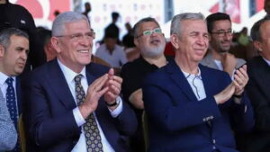 iyi parti lideri dervisoglundan mansur yavasa surpriz ziyaret 4YieZGAq.jpg